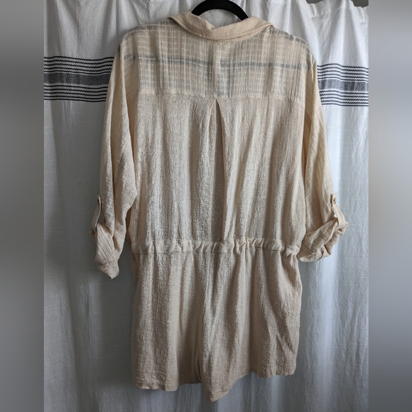 Tan romper - Picture 2 of 4